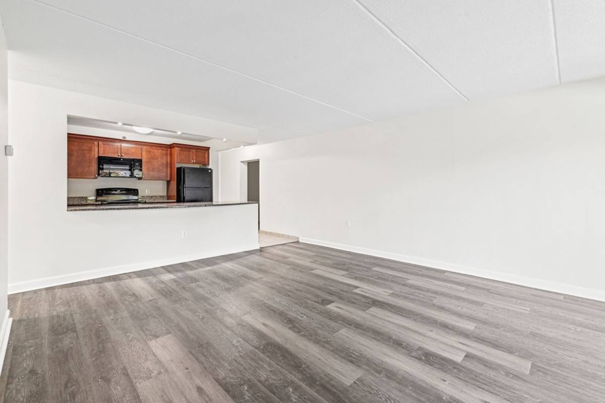Townhouse for rent at 275 Main St, Watertown, MA 02472