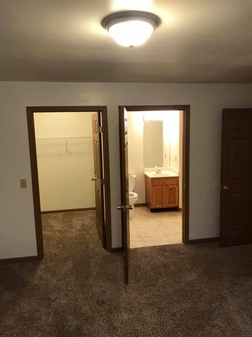 Apartment for rent at 20 Red Oak Way, Austin, IN 47102