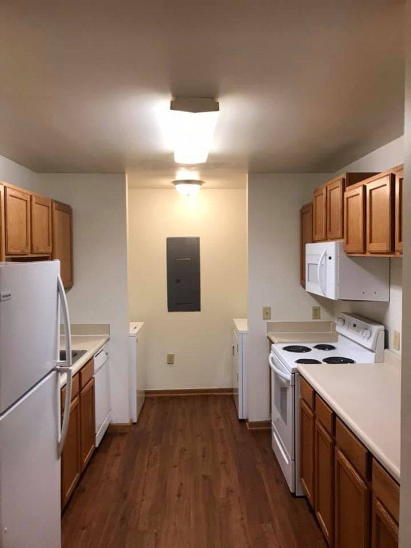 Apartment for rent at 20 Red Oak Way, Austin, IN 47102