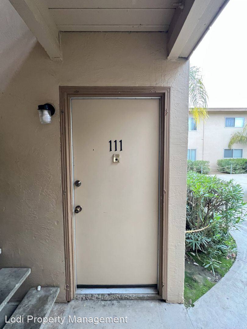 420 N Church St, Lodi, CA 95240 Apartment For Rent