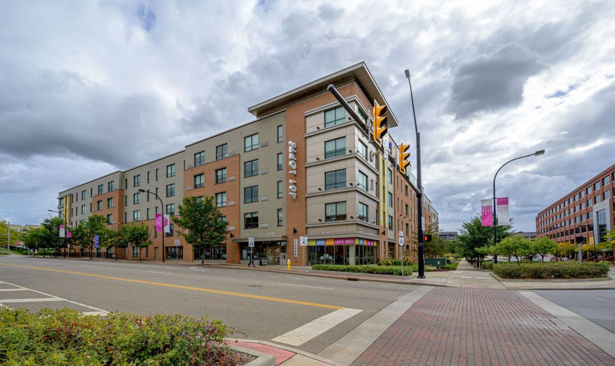 Apartment for rent at 401 S Main St, Akron, OH 44311