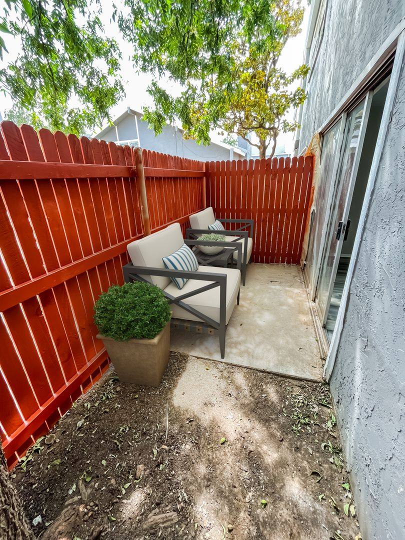 Townhouse for rent at 5401 50th St, Lubbock, TX 79414