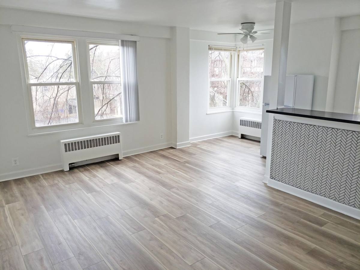Apartment for rent at 929 N Main St, Rockford, IL 61103