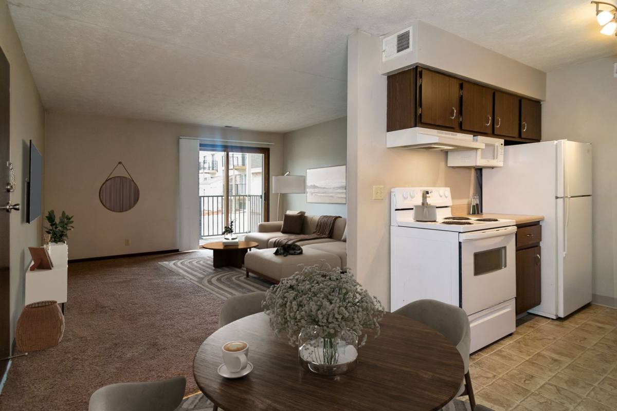 Country Club Lincoln, 2800 Woods Blvd, Lincoln, NE 68502 - Apartment for Rent - Image 6