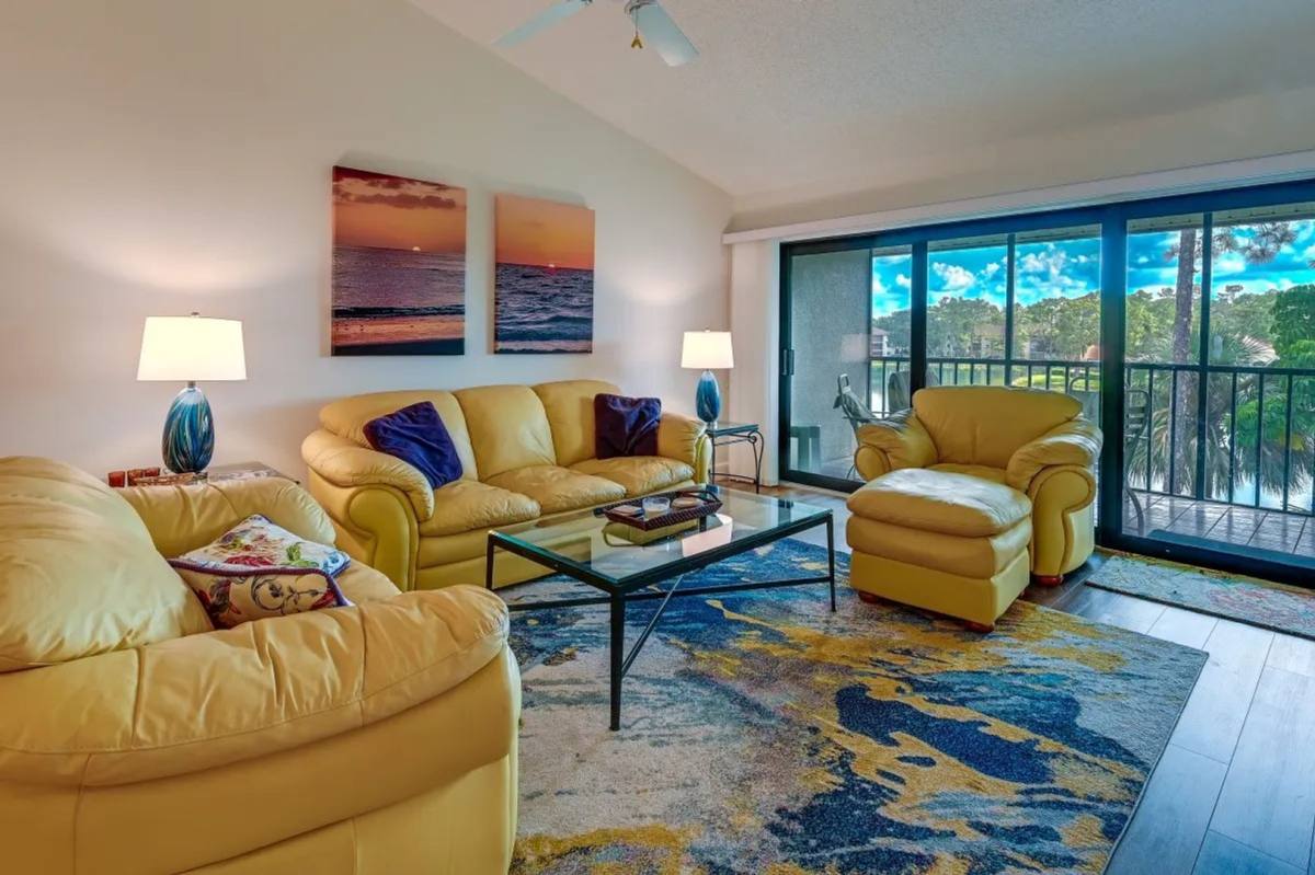 Condo for rent at 5708 Deuville Circle, Naples, FL 34112