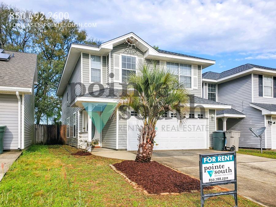 3176 Two Sisters Way, Pensacola, FL 32505