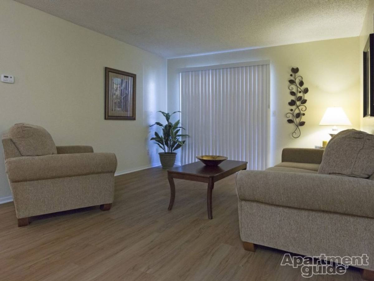 Apartment for rent at 2800 - 2810 Willow Ave, Clovis, CA 93612