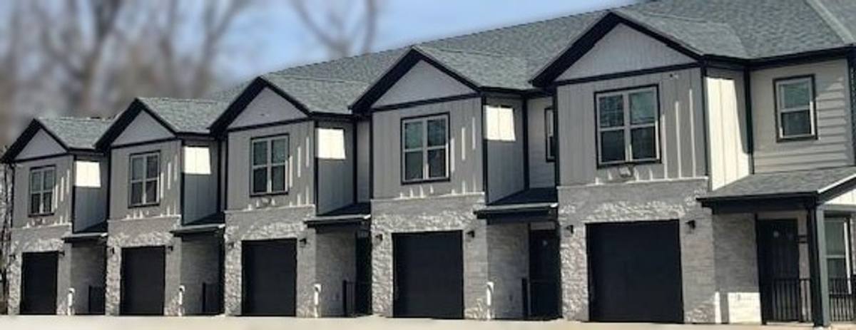 Apartment for rent at 5350 S Michigan Ave, Springfield, MO 65810