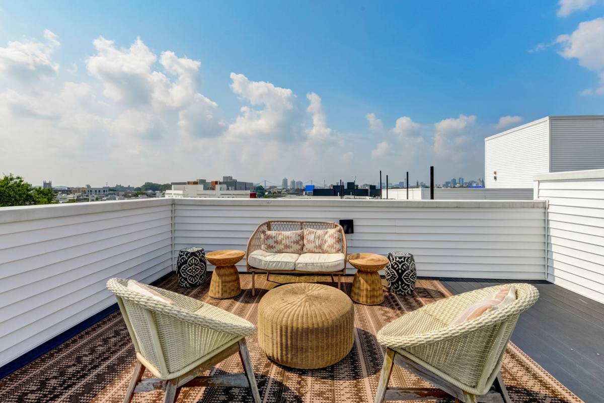 Apartment for rent at 2046 N Front St, Philadelphia, PA 19122