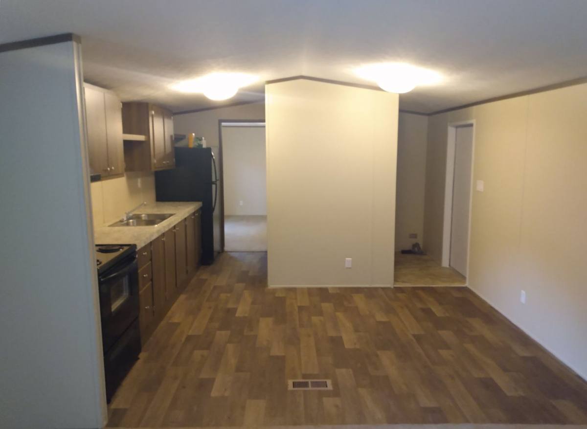 Apartment for rent at 602 W Main St, Whitehouse, TX 75791
