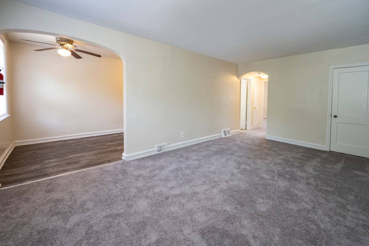 Apartment for rent at 3901 Roosevelt Blvd, Philadelphia, PA 19124