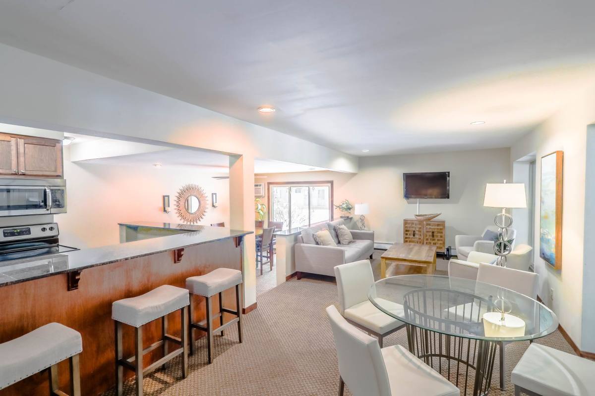 Apartment for rent at 3029 France Ave S, Minneapolis, MN 55416