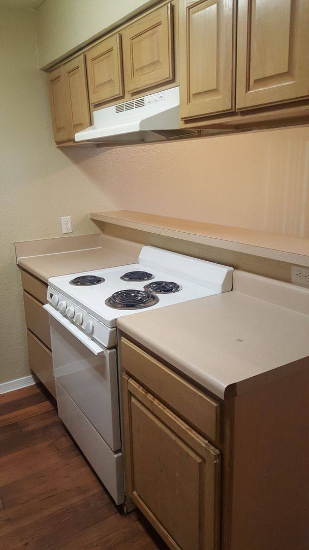 Apartment for rent at 1054 E 57th Place, Tulsa, OK 74105