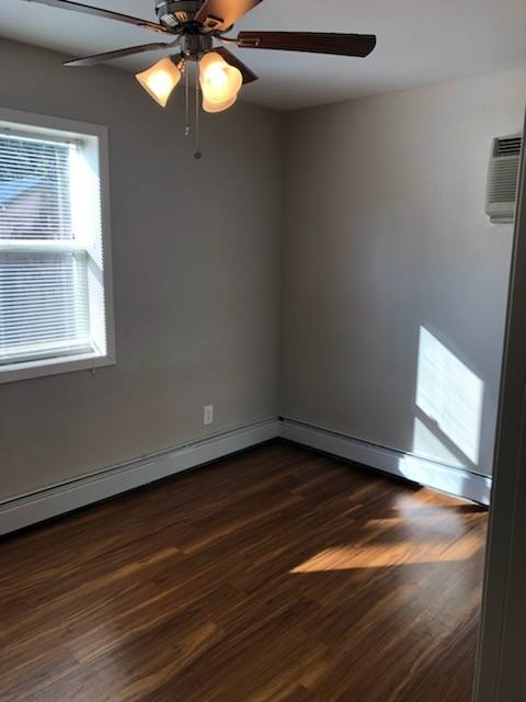 Apartment for rent at 815 13th Ave SE, Minneapolis, MN 55414