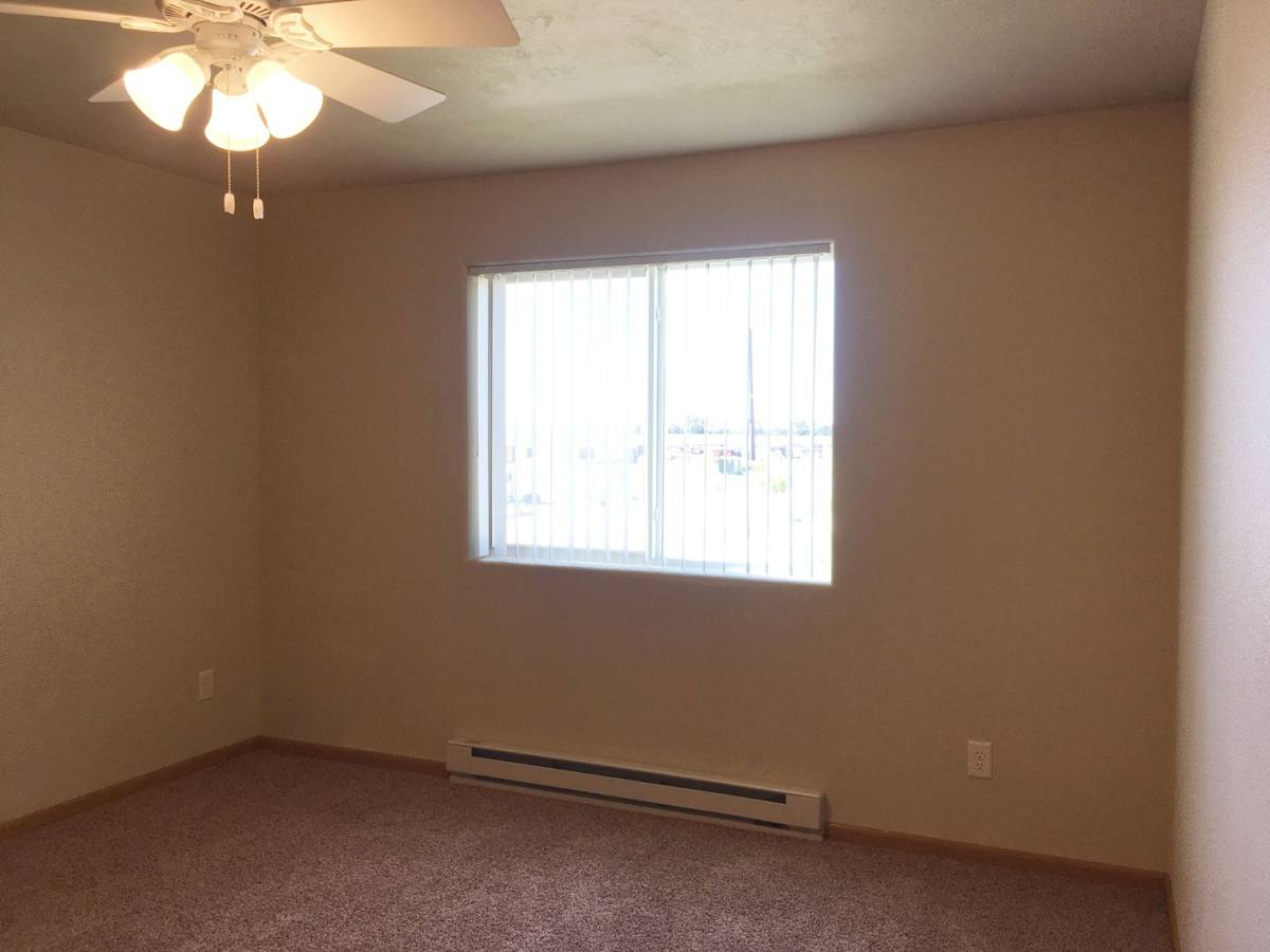 Apartment for rent at 1315 1325 35th Ave SE, Minot, ND 58701