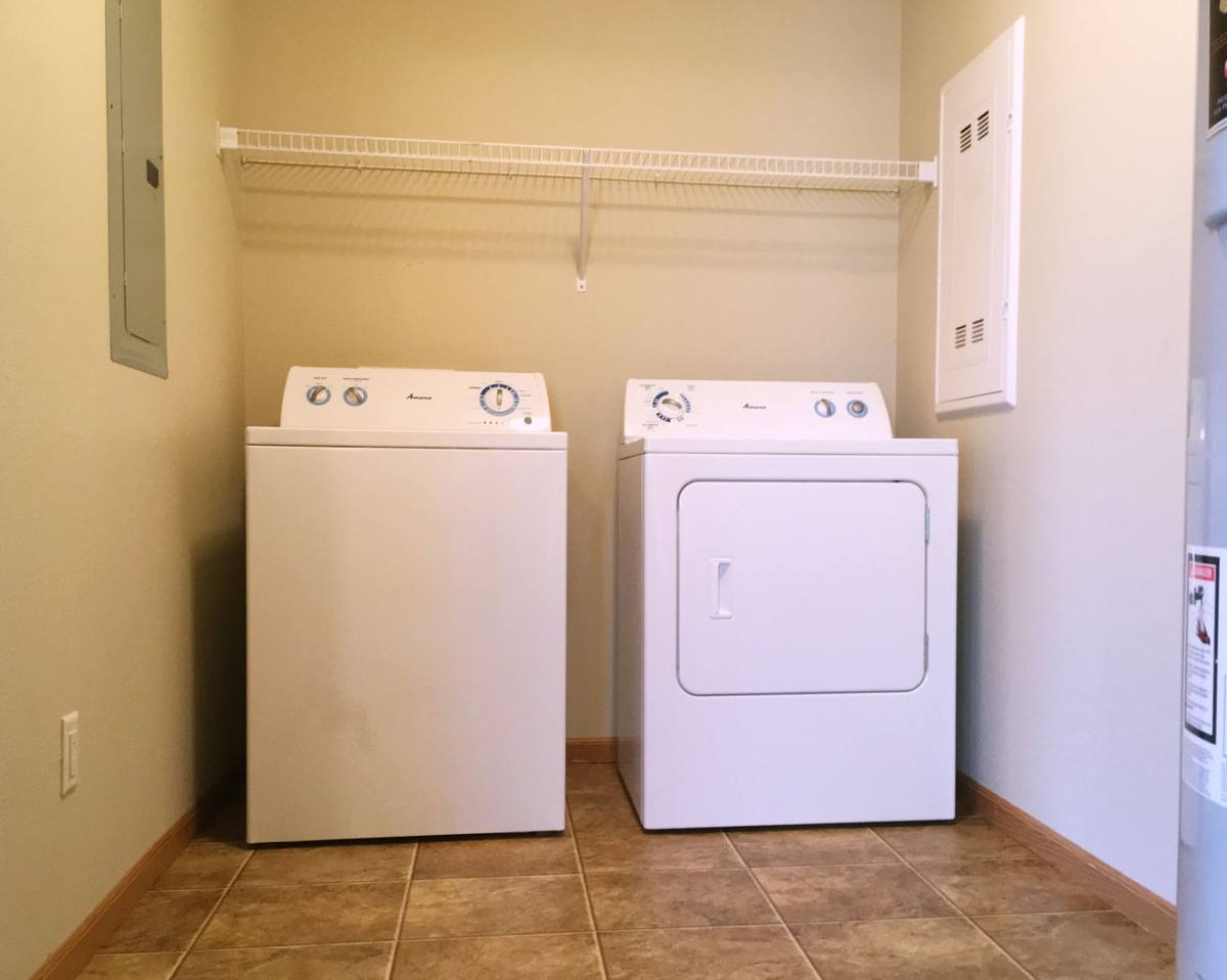 Apartment for rent at 1315 1325 35th Ave SE, Minot, ND 58701