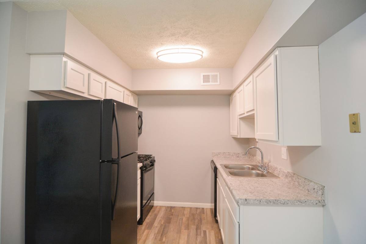 Spring Acres, 6917 Wright Plaza, Omaha, NE 68106 - Apartment for Rent - Image 7