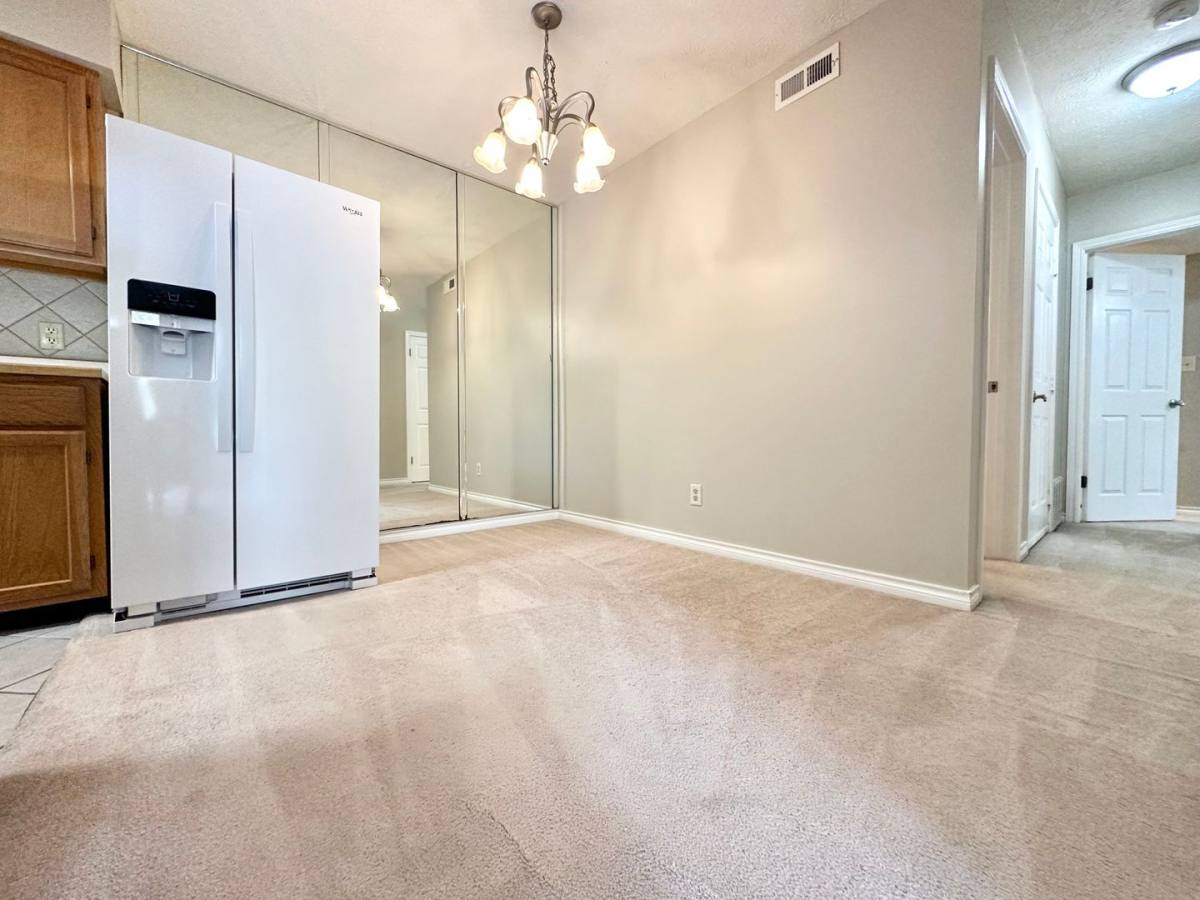 Apartment for rent at 101 Northfield Dr, Normal, IL 61761