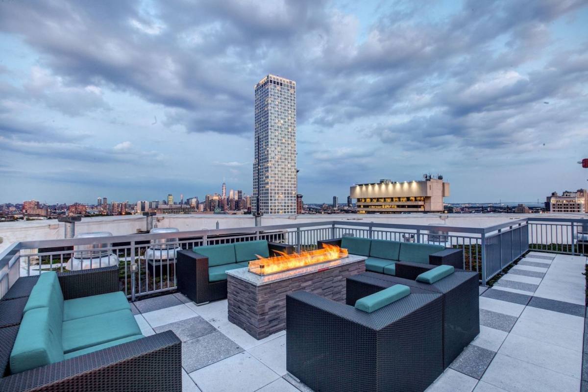 Apartment for rent at 2950 John F Kennedy Blvd, Jersey City, NJ 07306
