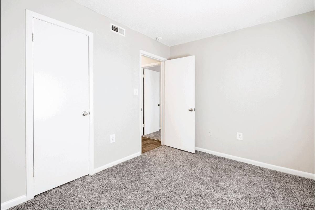 Apartment for rent at 3411 Old Vineyard Rd, Winston Salem, NC 27103