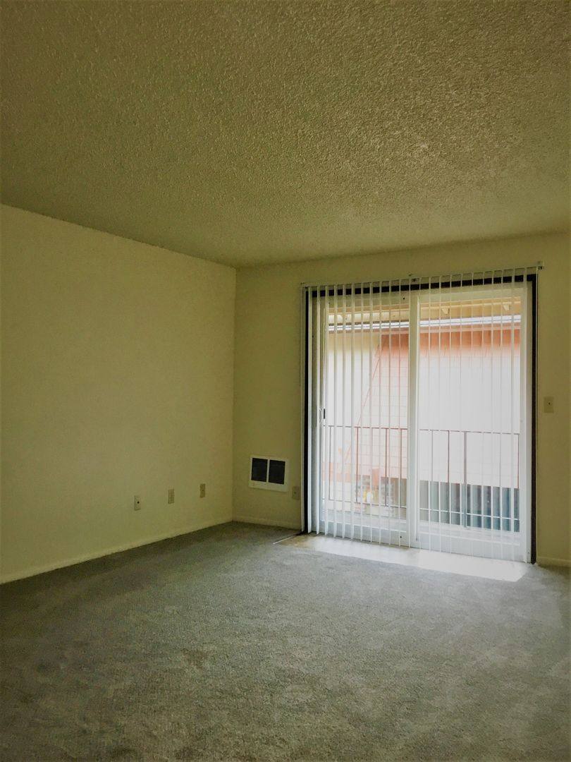 Apartment for rent at 14948-14998 SE Stark, Portland, OR 97233