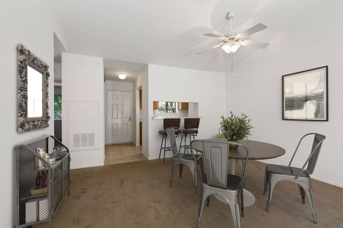 Apartment for rent at 5350 N Brawley Ave, Fresno, CA 93722