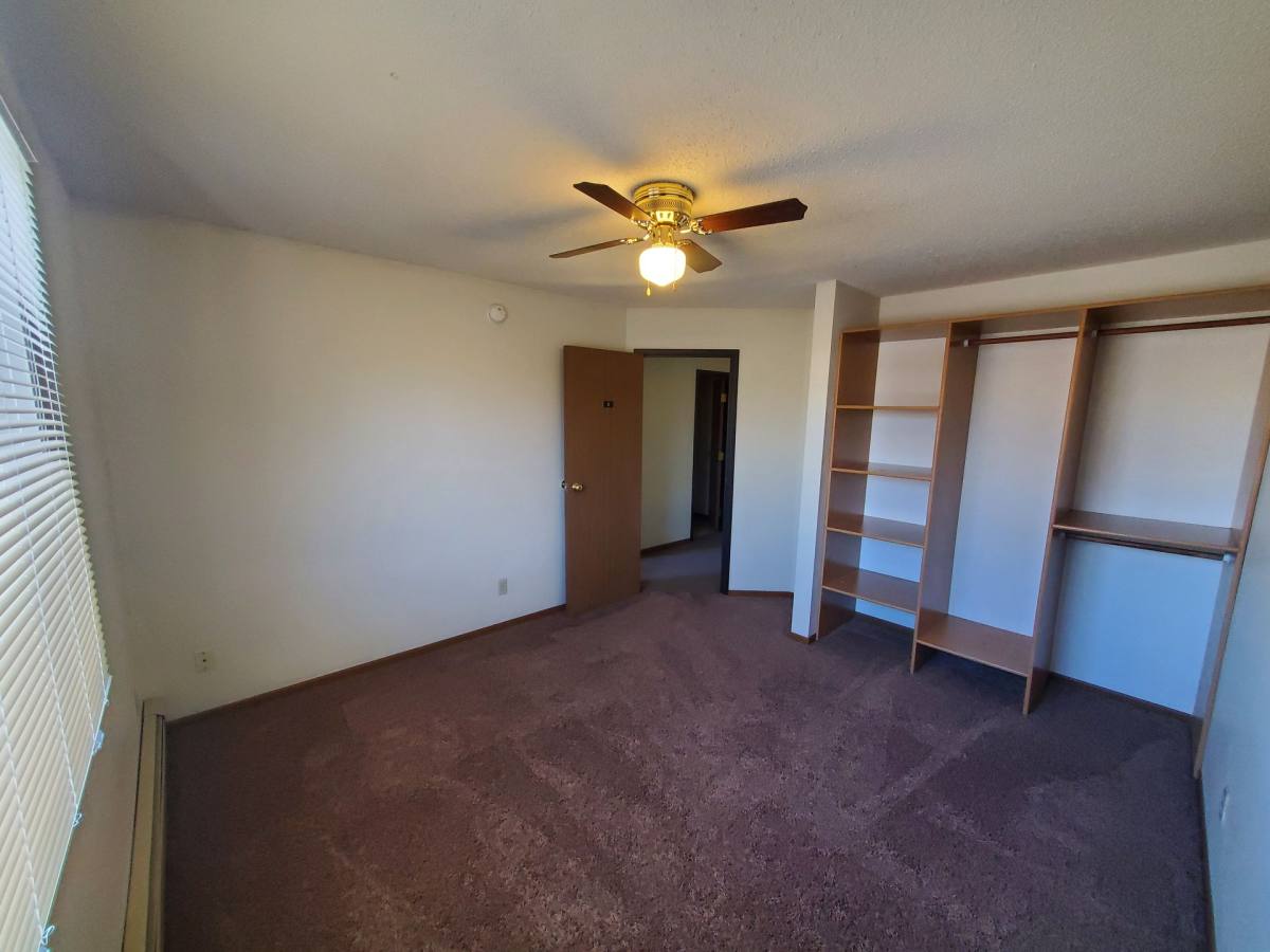 Townhouse for rent at 1812 16th St SE, Saint Cloud, MN 56304