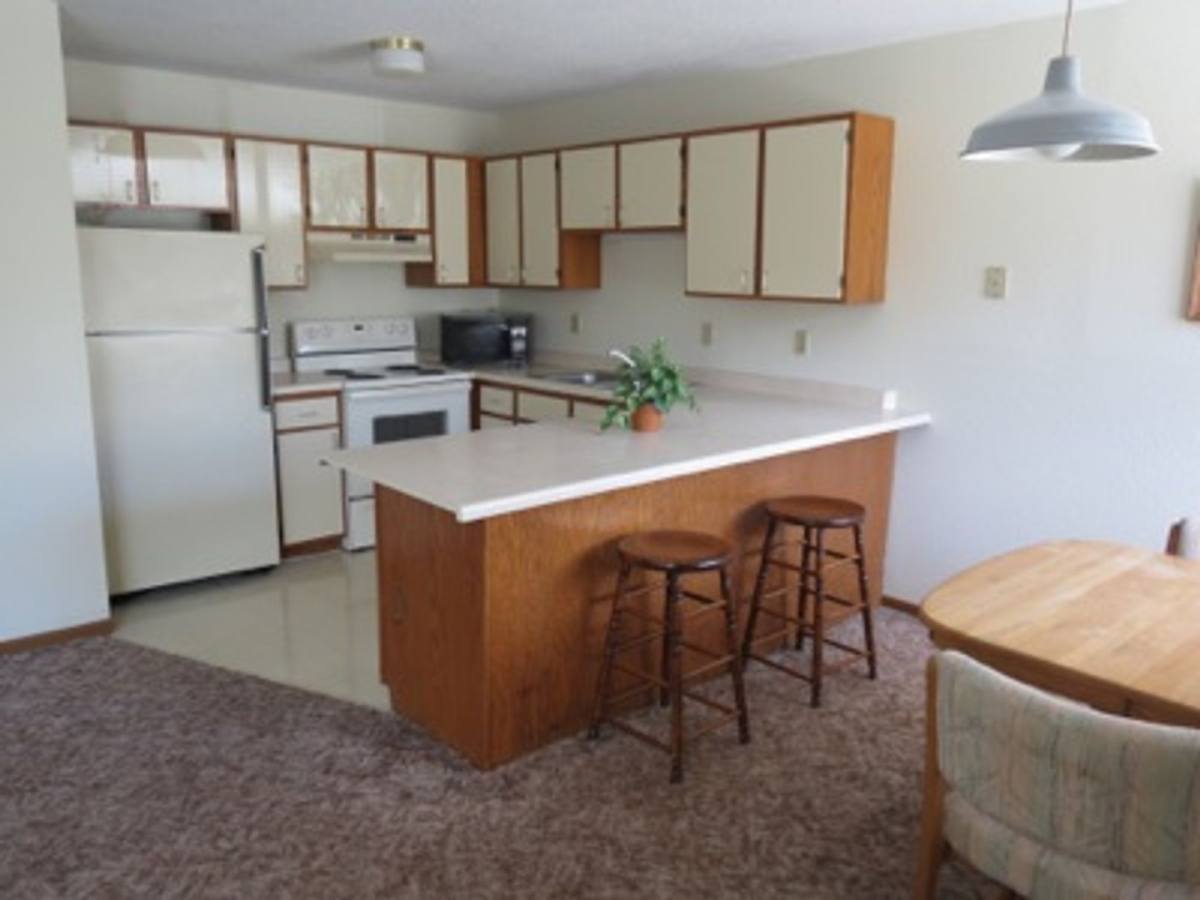 Townhouse for rent at 1812 16th St SE, Saint Cloud, MN 56304