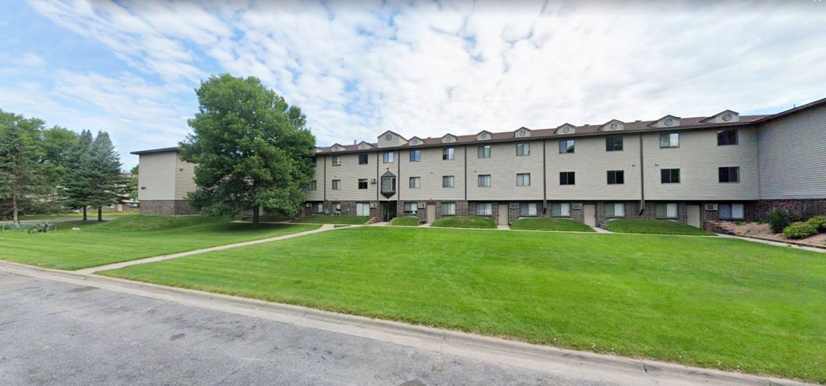 Townhouse for rent at 1812 16th St SE, Saint Cloud, MN 56304
