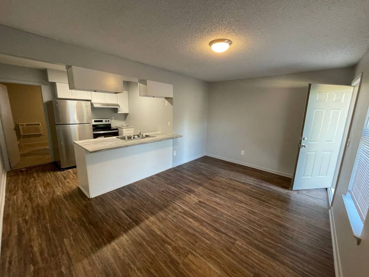 Apartment for rent at 1811 Self Circle, Jonesboro, AR 72401