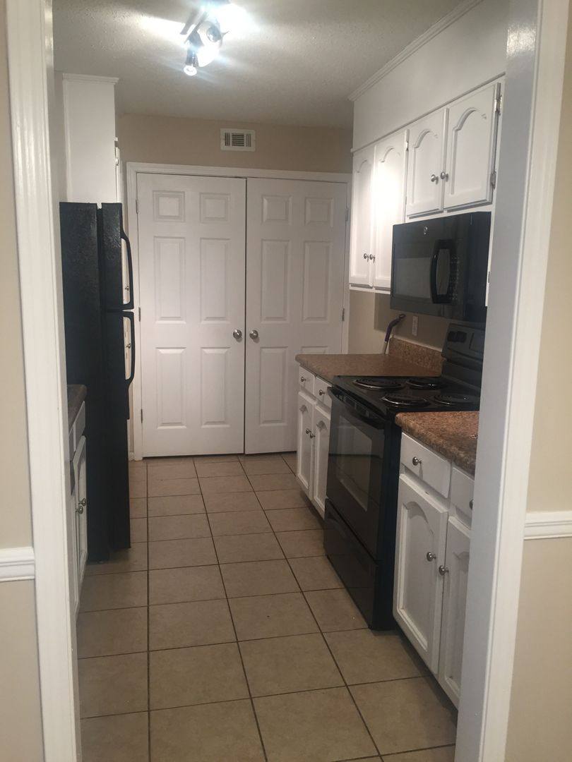 Apartment for rent at 1920 5th St, Northport, AL 35476