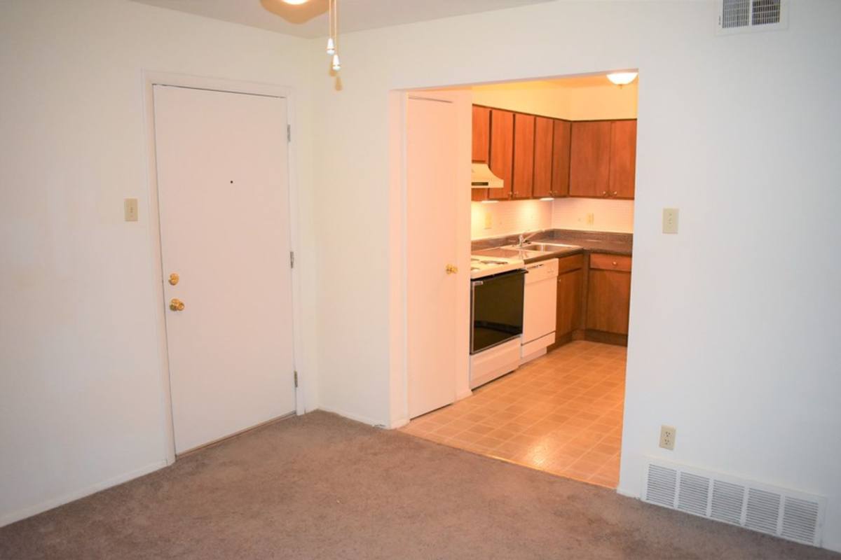 Townhouse for rent at 240 Chez Vant Court, Hazelwood, MO 63042
