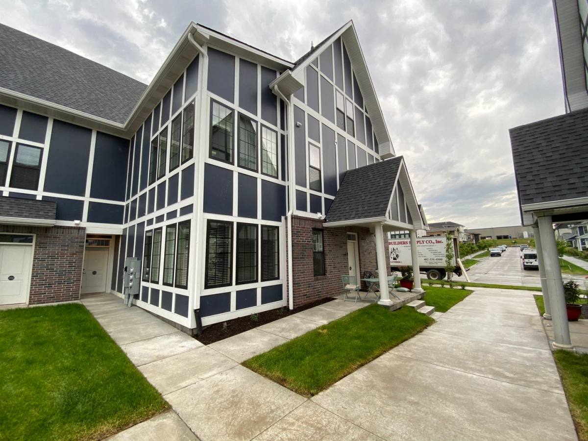 Apartment for rent at 13108 Lincoln Rd, Omaha, NE 68138