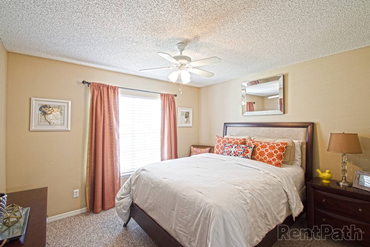 Apartment for rent at 2351 Pinebrook Dr, Kissimmee, FL 34741