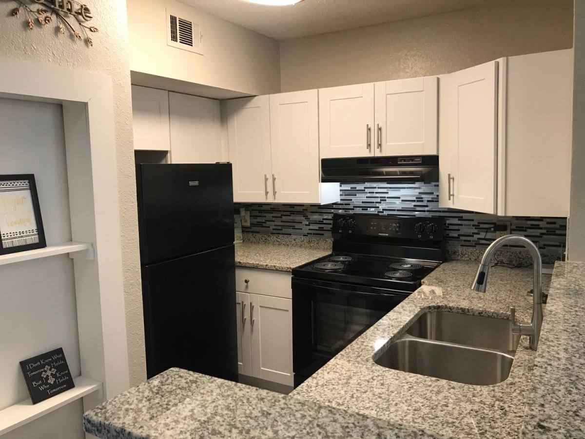 Townhouse for rent at 4483 Flat Shoals Rd, Union City, GA 30291