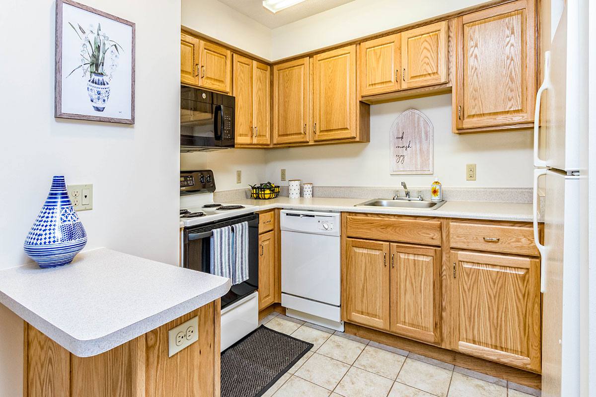 Apartment for rent at 4711 Springview Dr, Erie, PA 16509