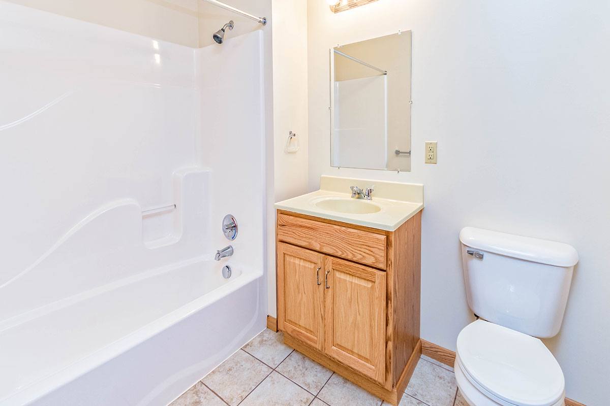 Apartment for rent at 4711 Springview Dr, Erie, PA 16509