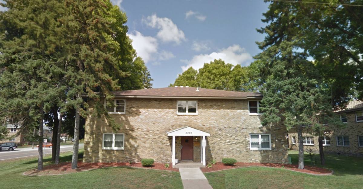 Apartment for rent at 2300 County Rd, Saint Paul, MN 55112