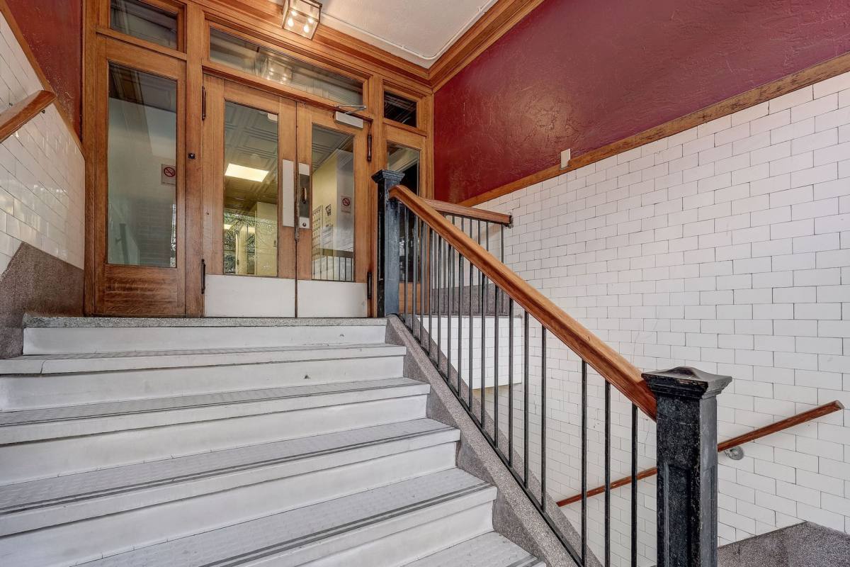Mayn Suites, 315 Maynard Ave S, Seattle, WA 98104 - Apartment for Rent - Image 7