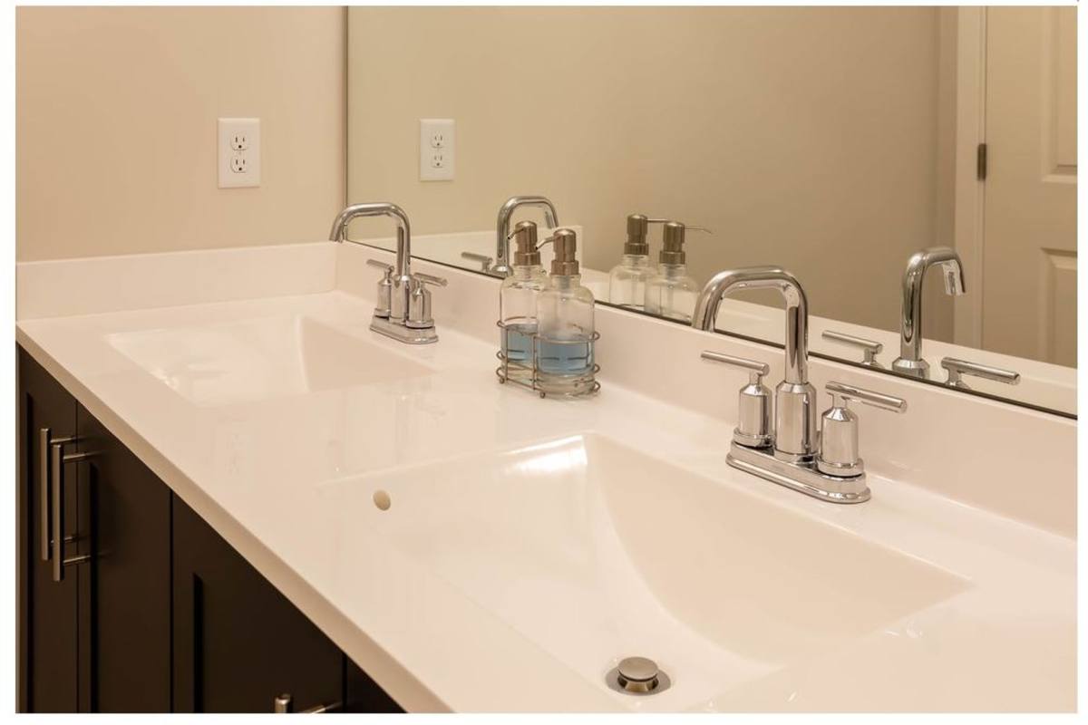 Apartment for rent at 2 Trail Run, Clubhouse, Vernon Rockville, CT 06066