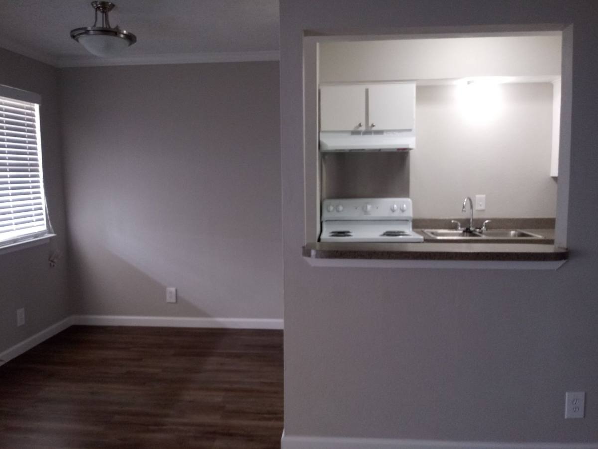 Apartment for rent at 462 Utopia Lane, San Antonio, TX 78223