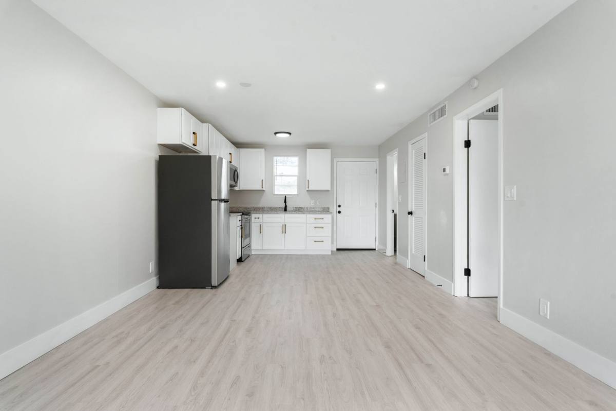 Apartment for rent at 6455 San Juan Ave, Jacksonville, FL 32210