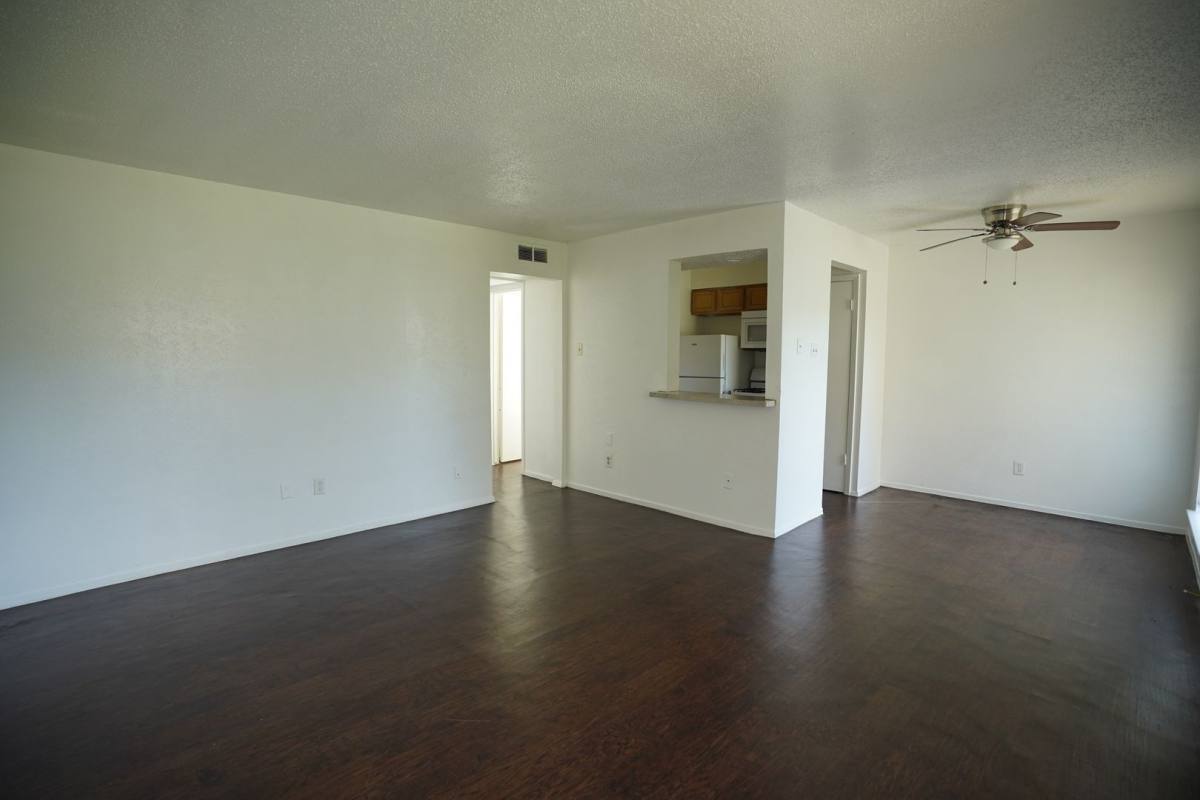 2625 E Illinois Ave, Dallas, TX 75216 - Apartment For Rent - Image 4