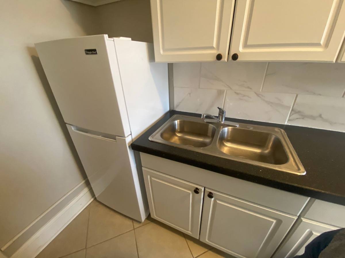 Apartment for rent at 230 Oak Grove St, Minneapolis, MN 55403