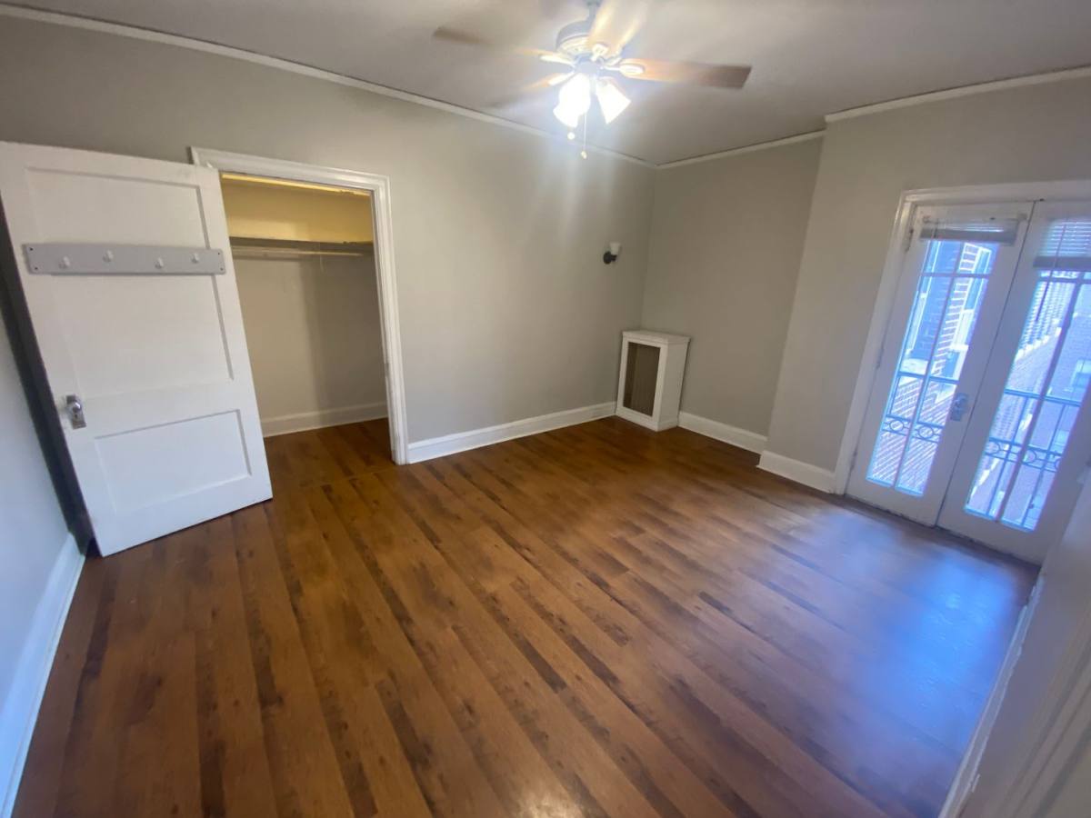 Apartment for rent at 230 Oak Grove St, Minneapolis, MN 55403