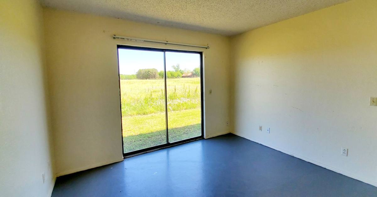 Apartment for rent at 1 Bull Run, Comanche, TX 76442