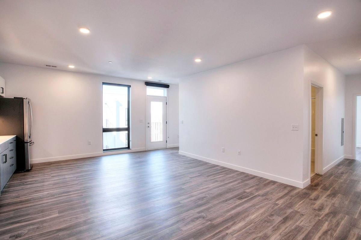 Apartment for rent at 3618 Farnam, Omaha, NE 68131