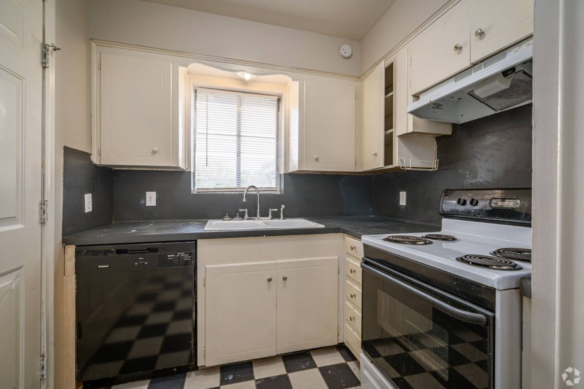 Apartment for rent at 2345 Pecos St, Beaumont, TX 77702
