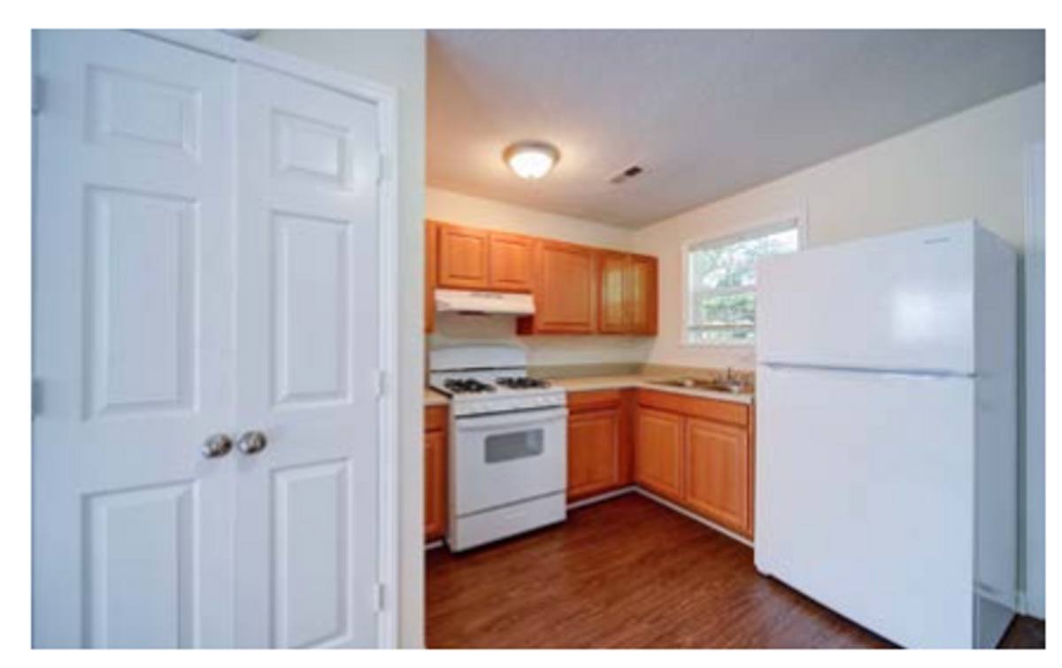 Apartment for rent at 503-18 S O'Henry Blvd, Greensboro, NC 27401