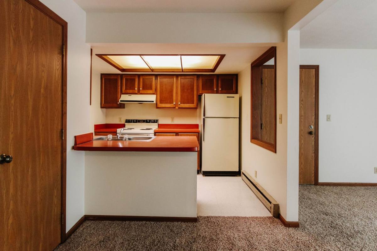 Apartment for rent at 215 Lightning Hill Blvd, Lagrange, IN 46761